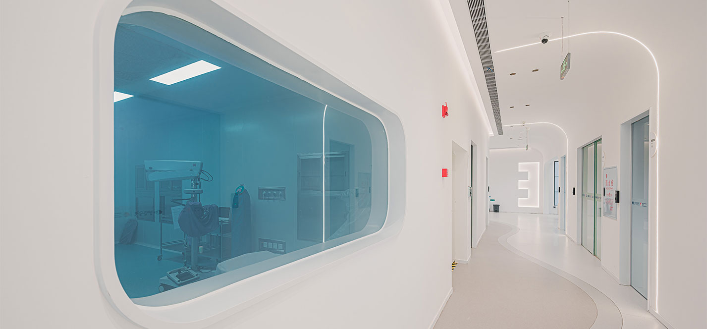 透明手术室外景